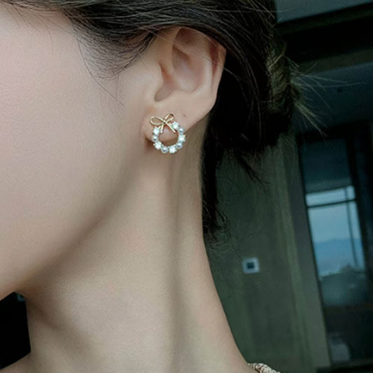 Bow Pearl Stud Earrings