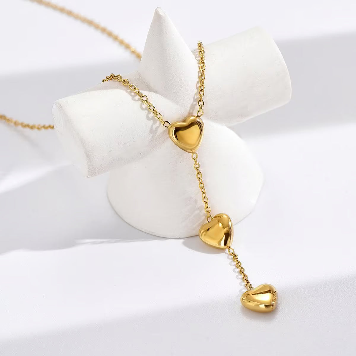 Minimal Gold Heart Pendant Necklace – Dainty Layered Chain for Women, Everyday Wear, Anti Tarnish Finish - Petals & Ore