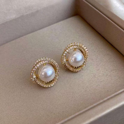Pearl Stud Earrings for Women – Lightweight Daily Wear Minimal Jewelry - Petals & Ore